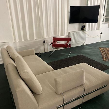 Big One Event Loft Gastro Kitchen, 200Qm, Up To 8 Beds Apartment Dresden Bagian luar foto