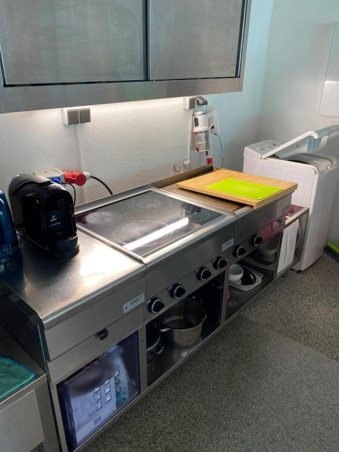 Big One Event Loft Gastro Kitchen, 200Qm, Up To 8 Beds Apartment Dresden Bagian luar foto